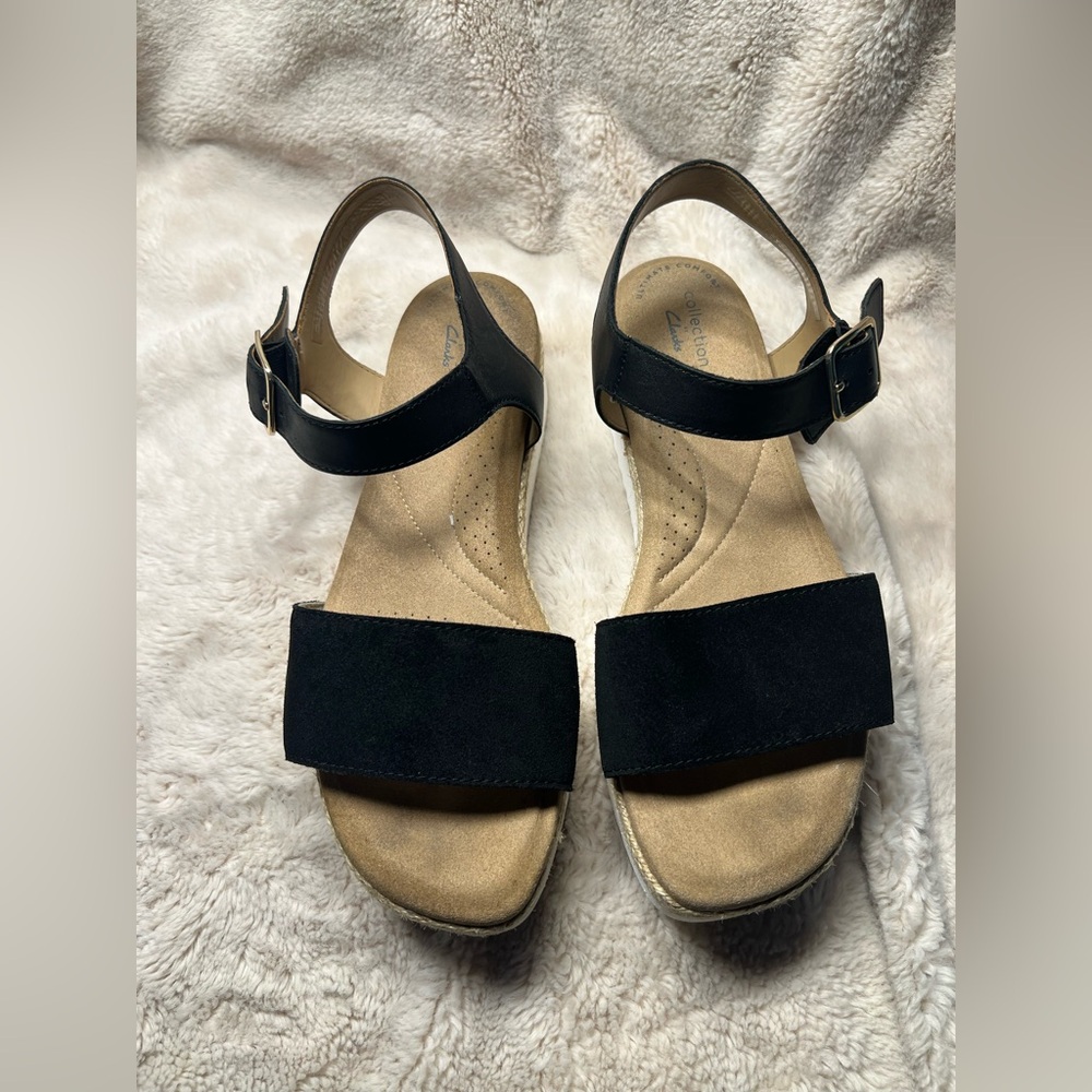 Clarks Women’s Sandals size 8.5